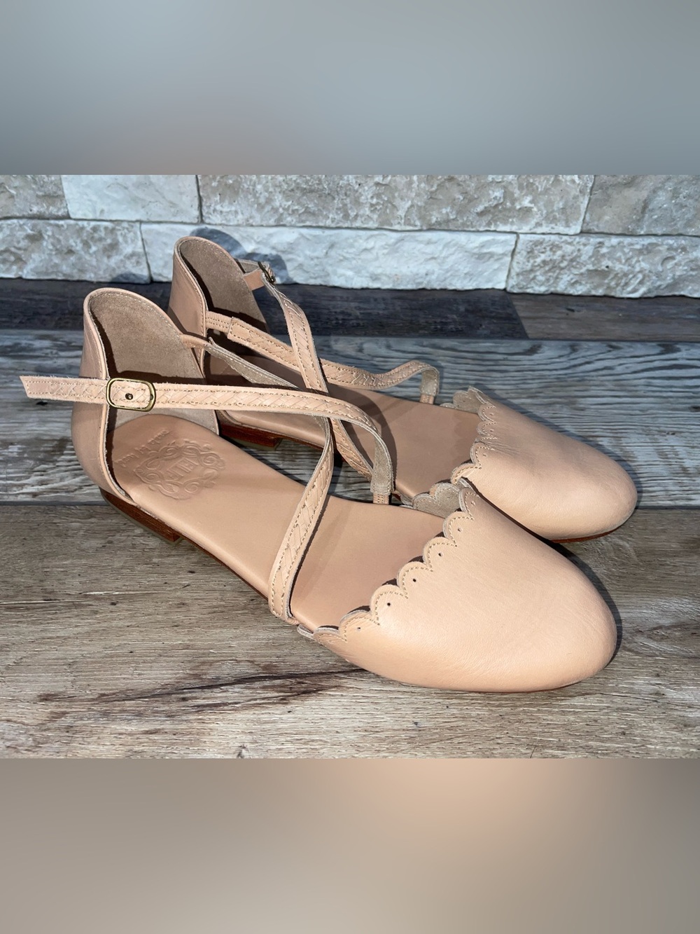 Elf Bali Myrelle Criss-Cross Leather Ballet Flats 9.5 Beige